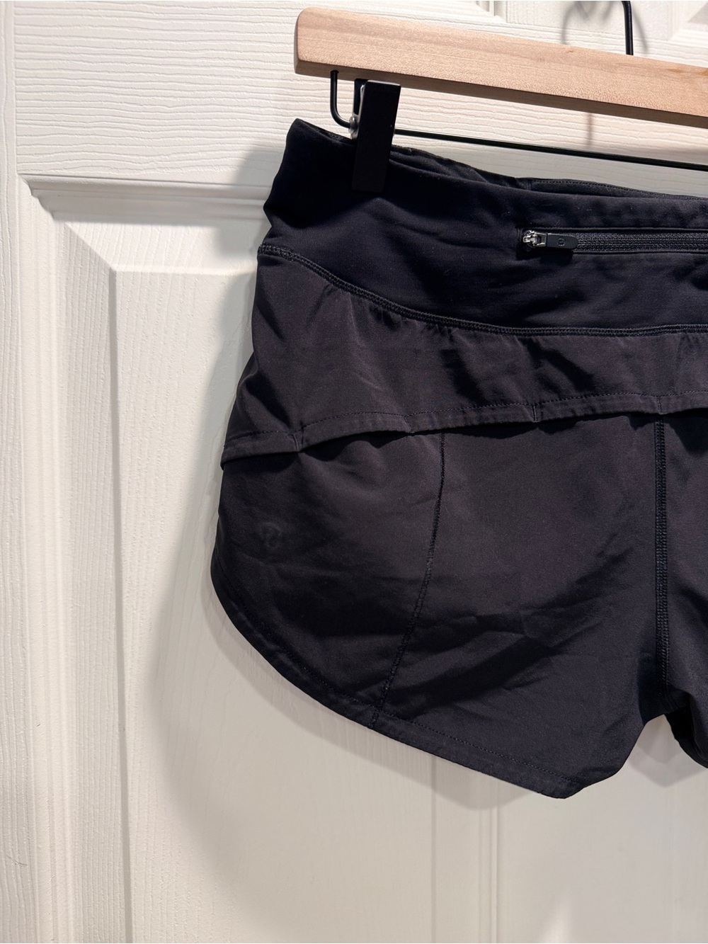 Lululemon Speed Up Short *2.5"
Black-Size 6 - Picture 8 of 10